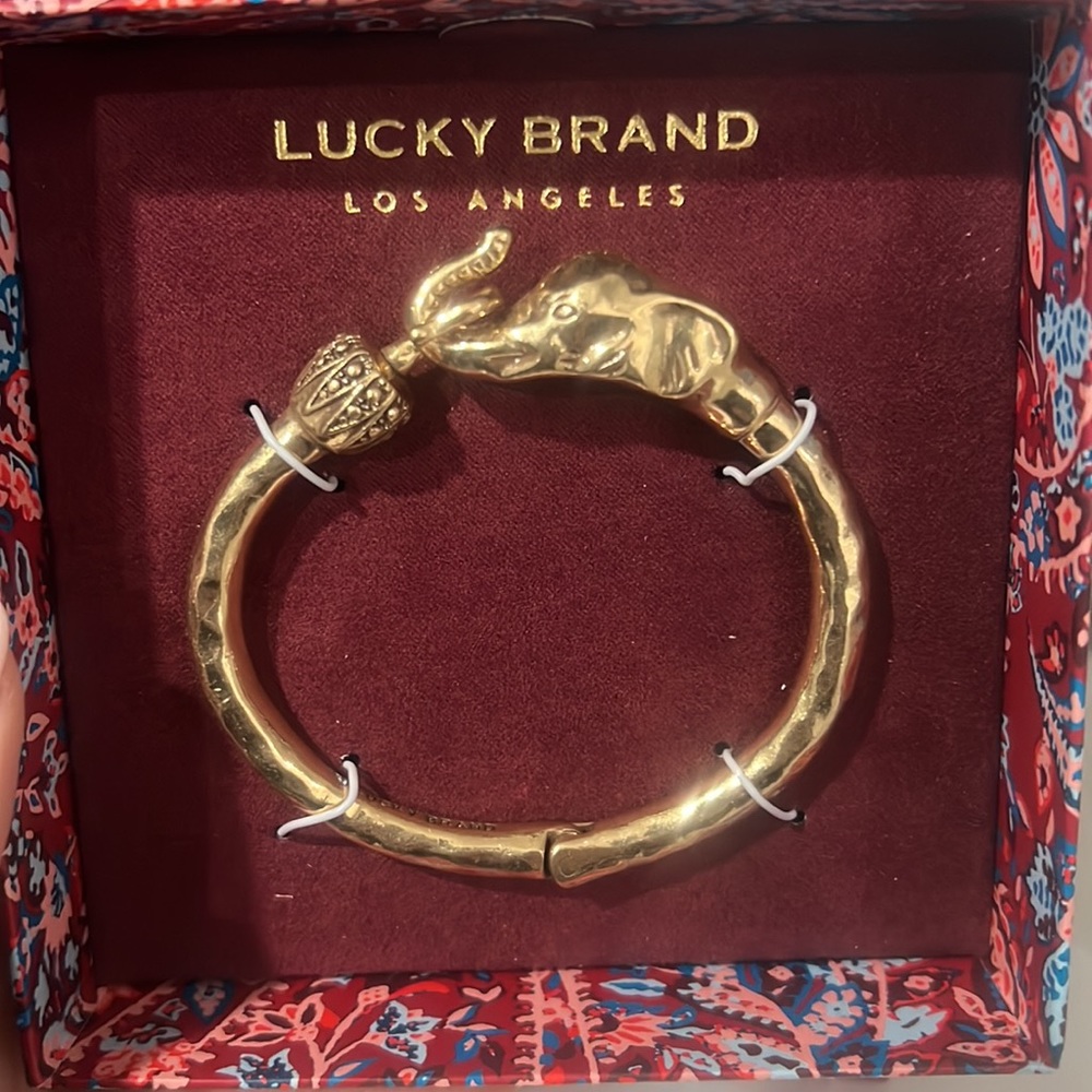 Lucky brand bracelet